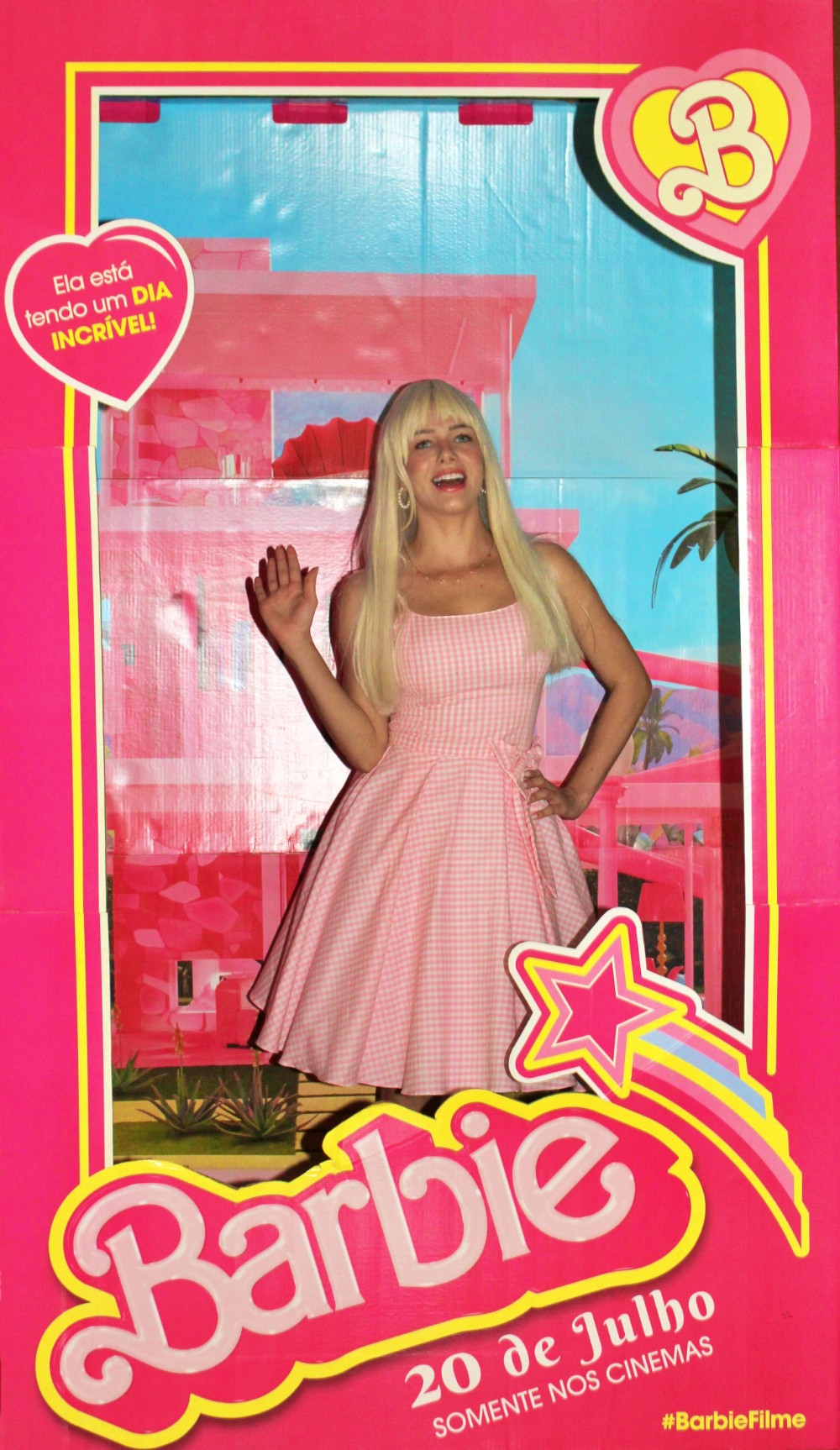 Ocultamento do marketing social da boneca barbie ella. (Mon.) by  Publicidade e Propaganda Senac - Issuu